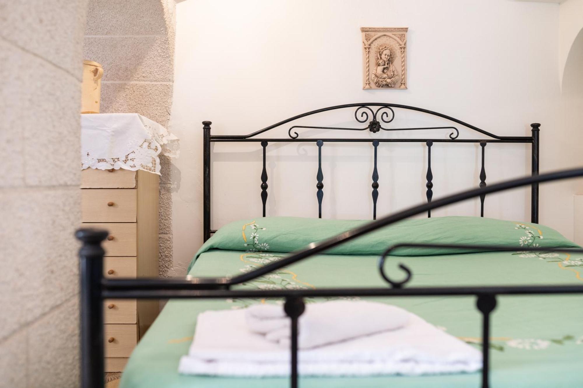 Trullo La Quercia Villa Ostuni Ngoại thất bức ảnh
