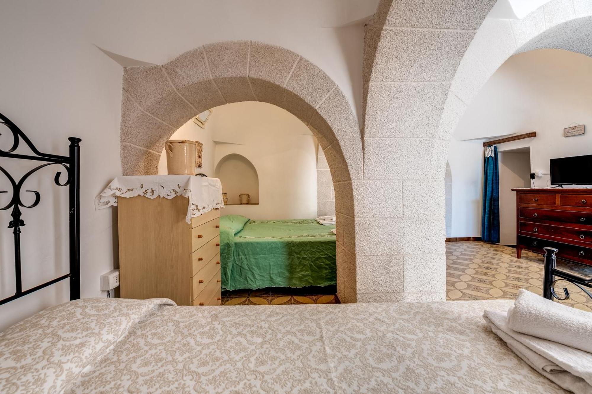 Trullo La Quercia Villa Ostuni Ngoại thất bức ảnh